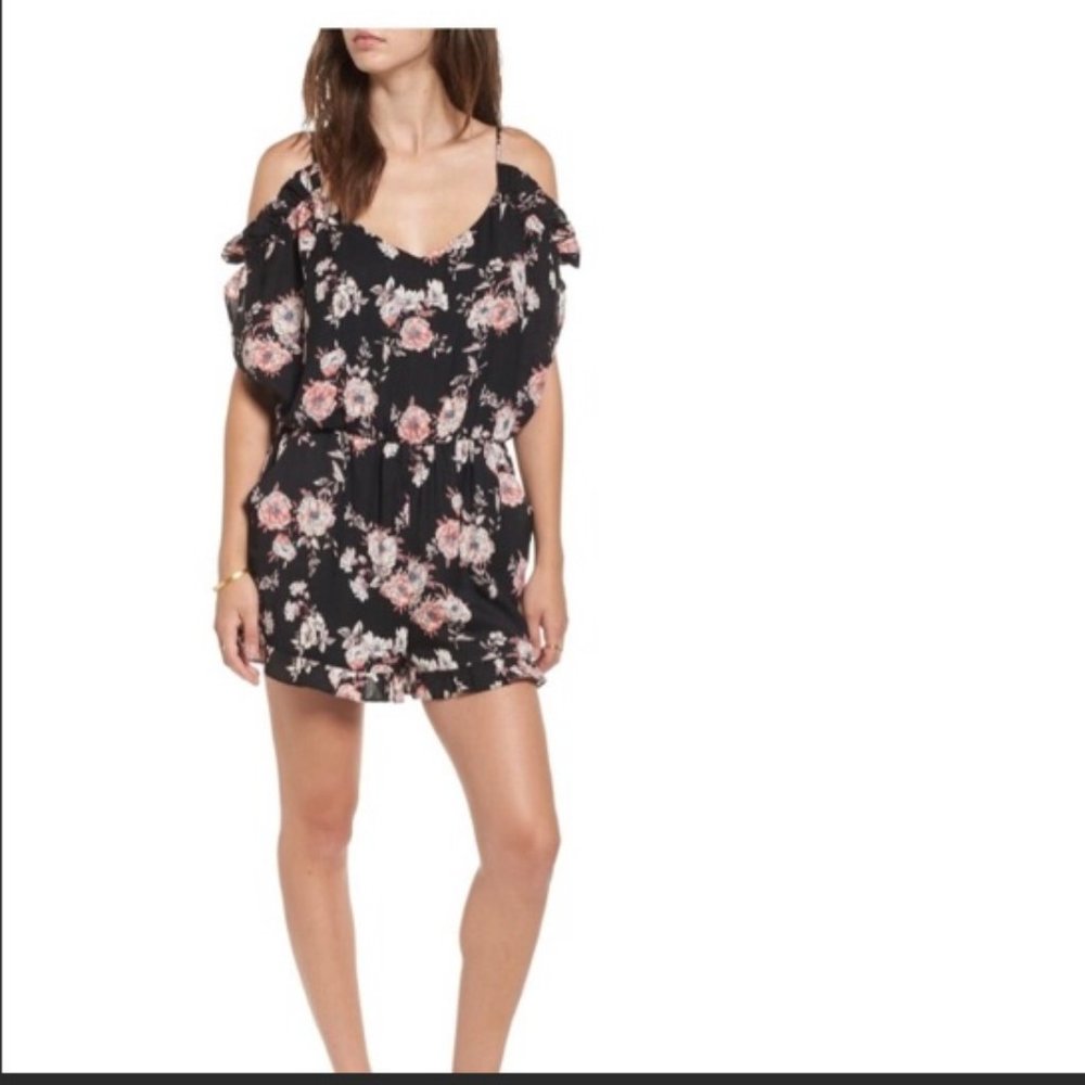 BP Nordstrom Floral Cold Shoulder Romper size S